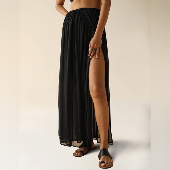 Guess sheer maxi skirt - Picture 2 of 6